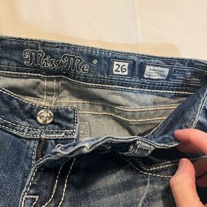 Miss me denim capris